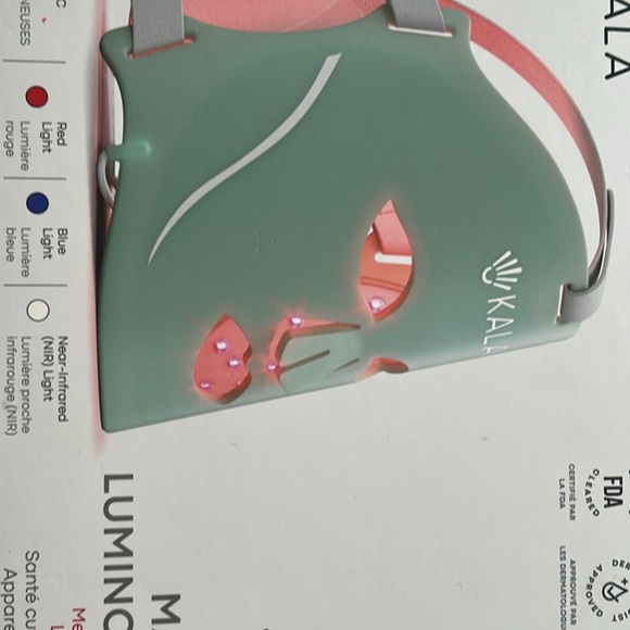 Kala Red Light Mask - Picture 5 of 6